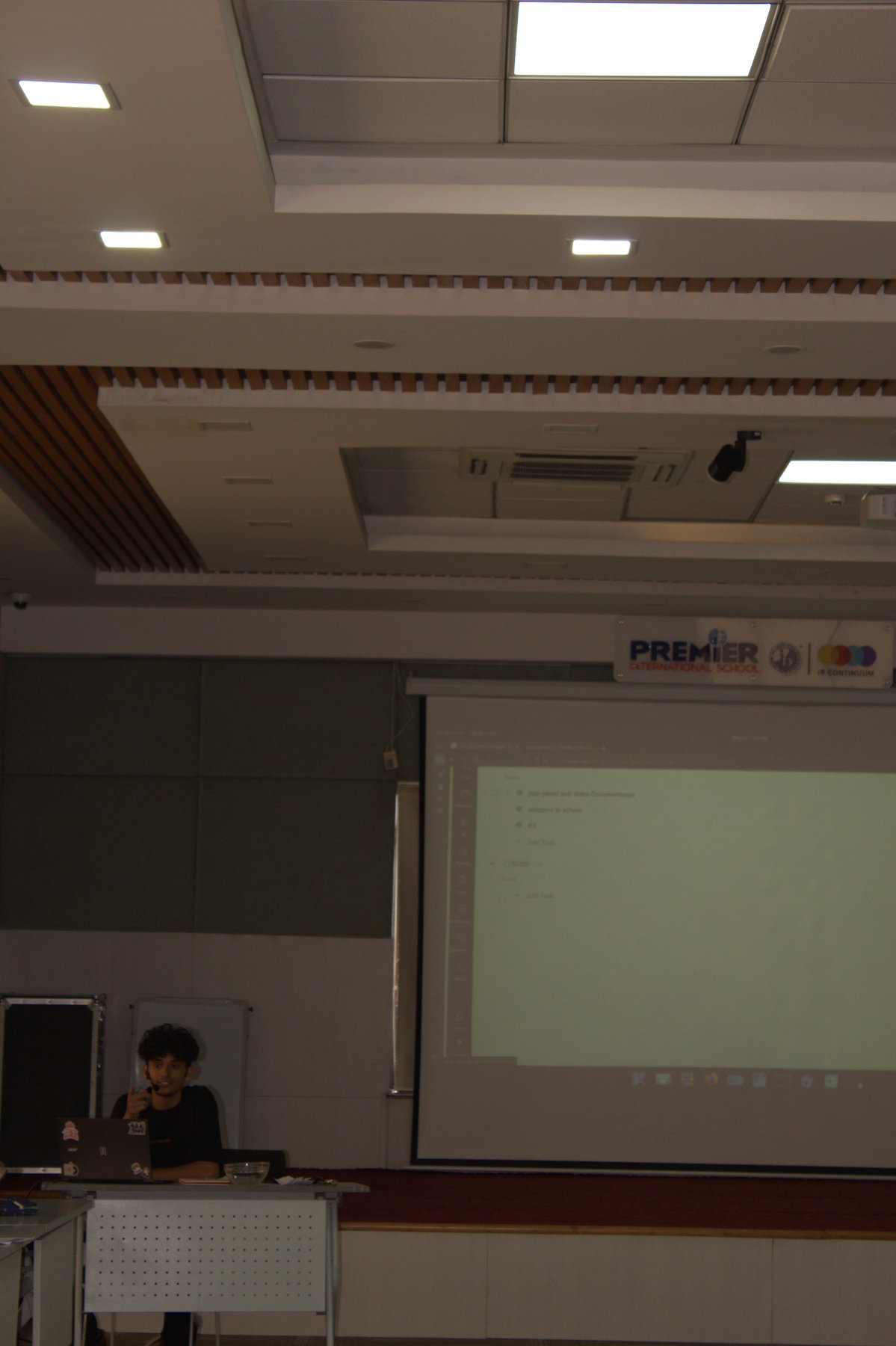 Advanced AI Workshop moment 42