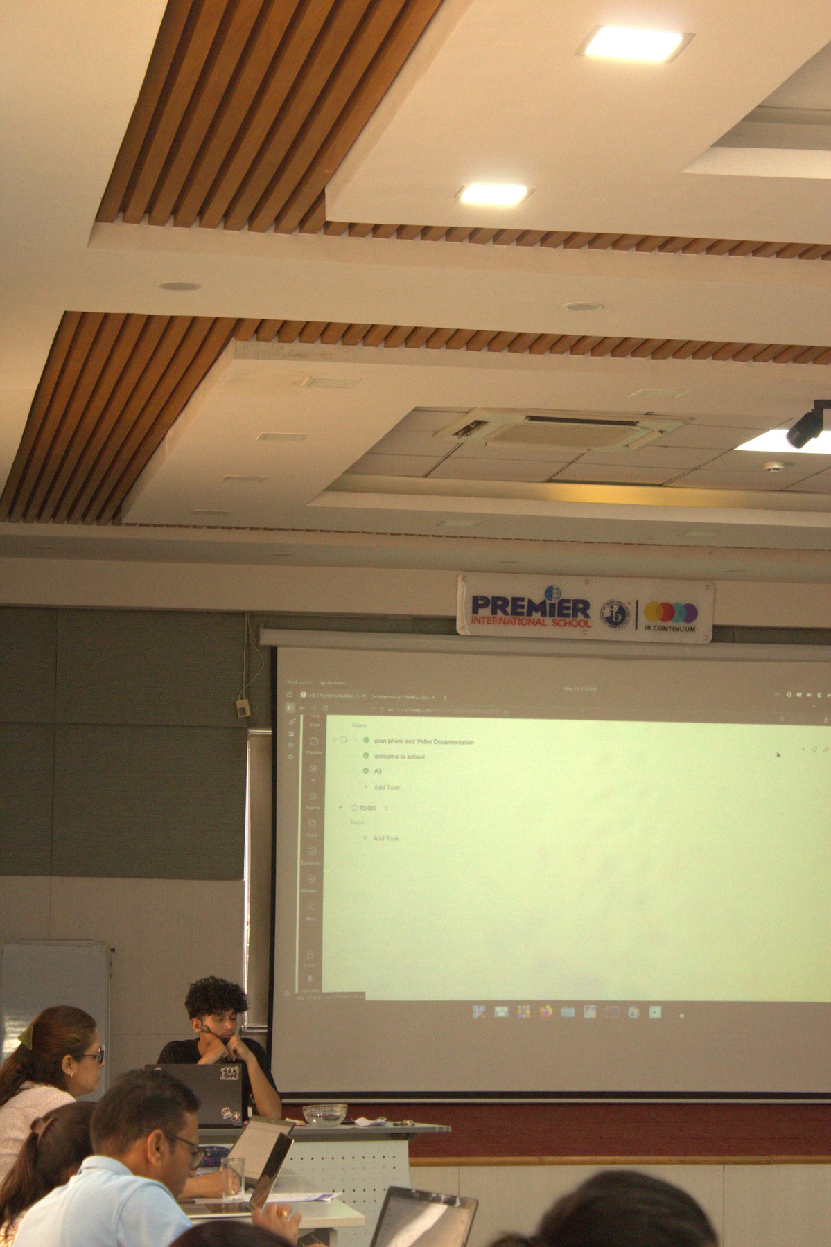 Advanced AI Workshop moment 44
